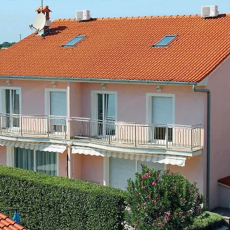 Holiday home Holiday Mara